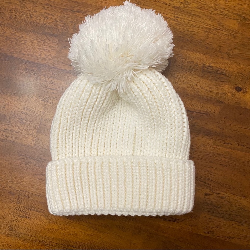 White Steve Madden Knit Beanie